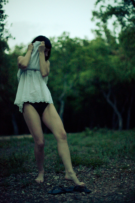 Karine hesitation by Tom Spianti